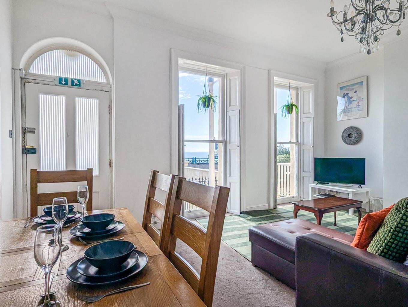 Marine Parade Sea View - By Brighton Holiday Lets Exterior photo